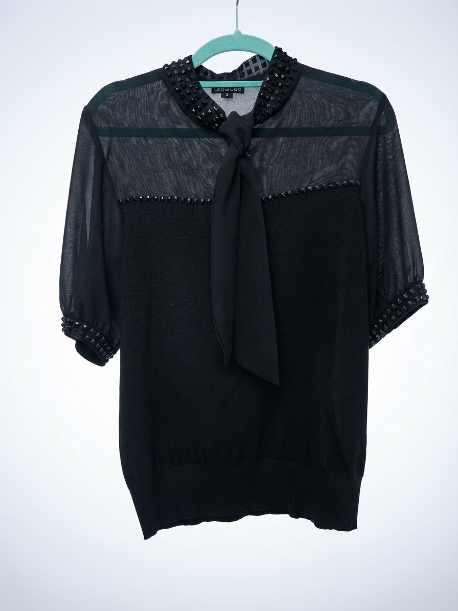 Pull noir
