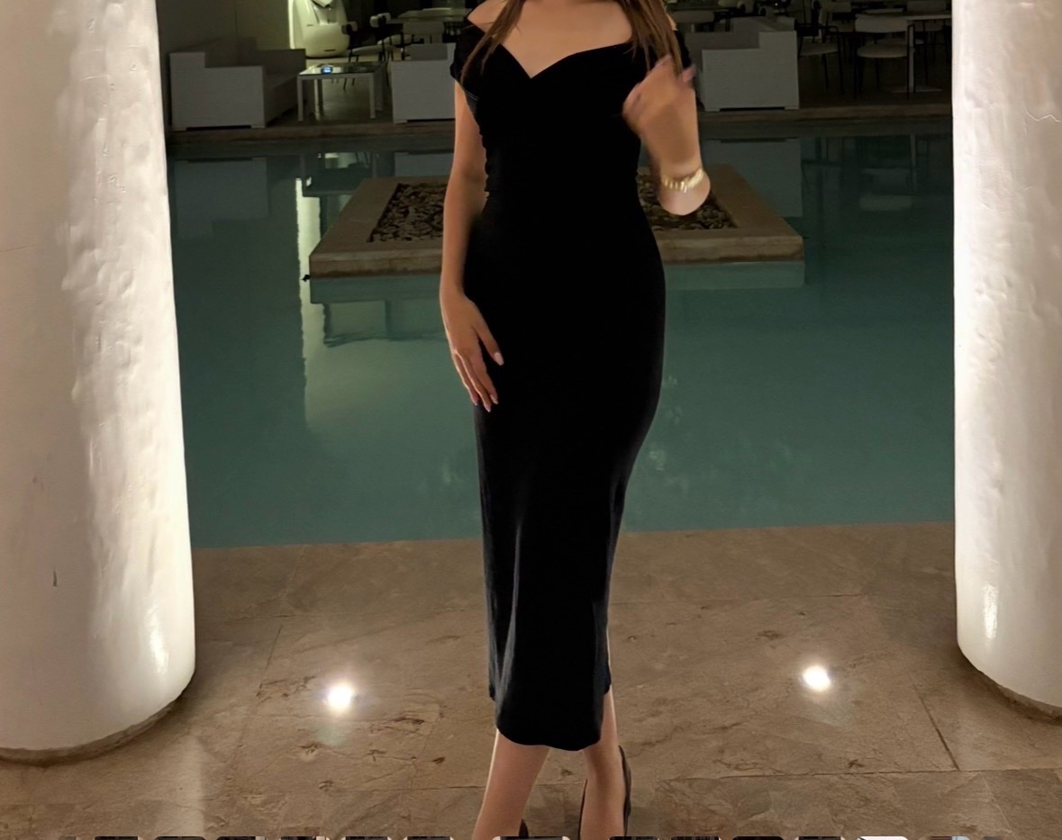 Black long classy dress
