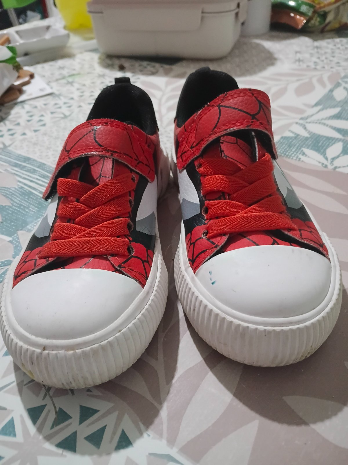 Converse Marvel