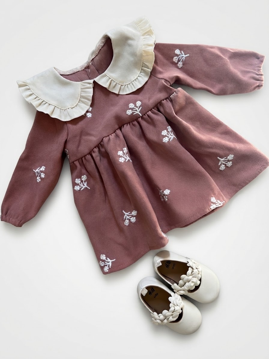 Jolie robe Claudine en rose poudré