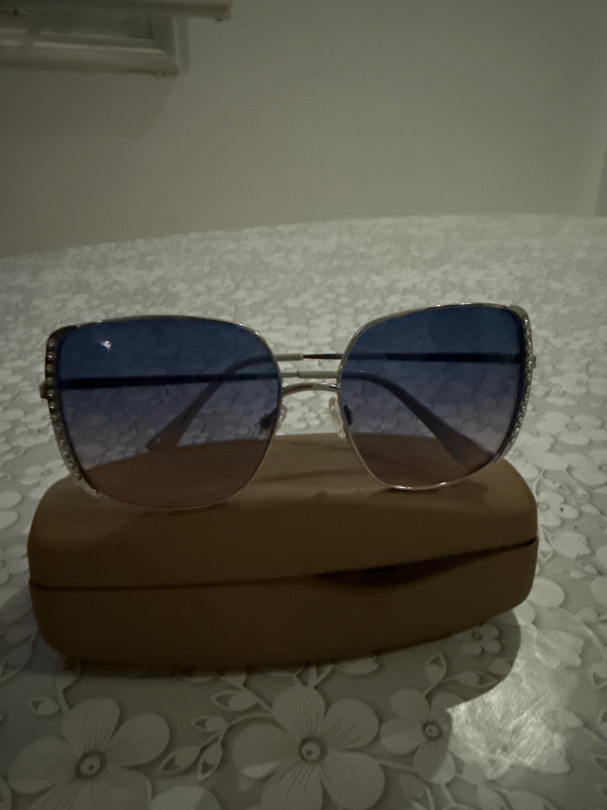Lunettes guess