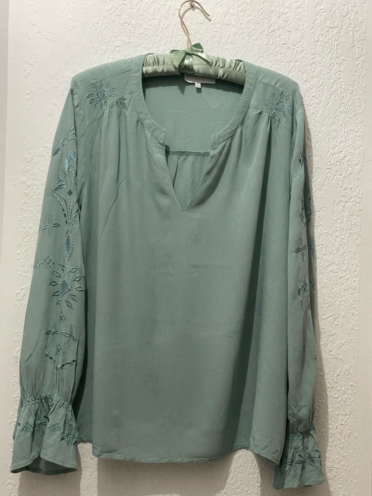 Chemise