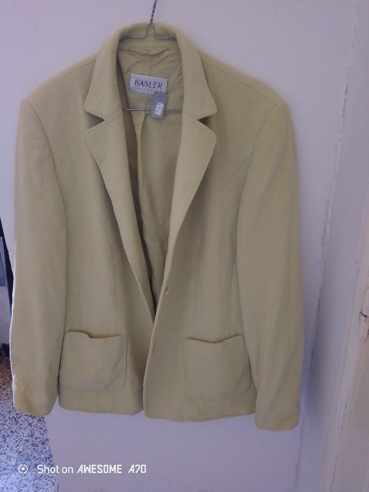Blazer en cachemire vert pastel 