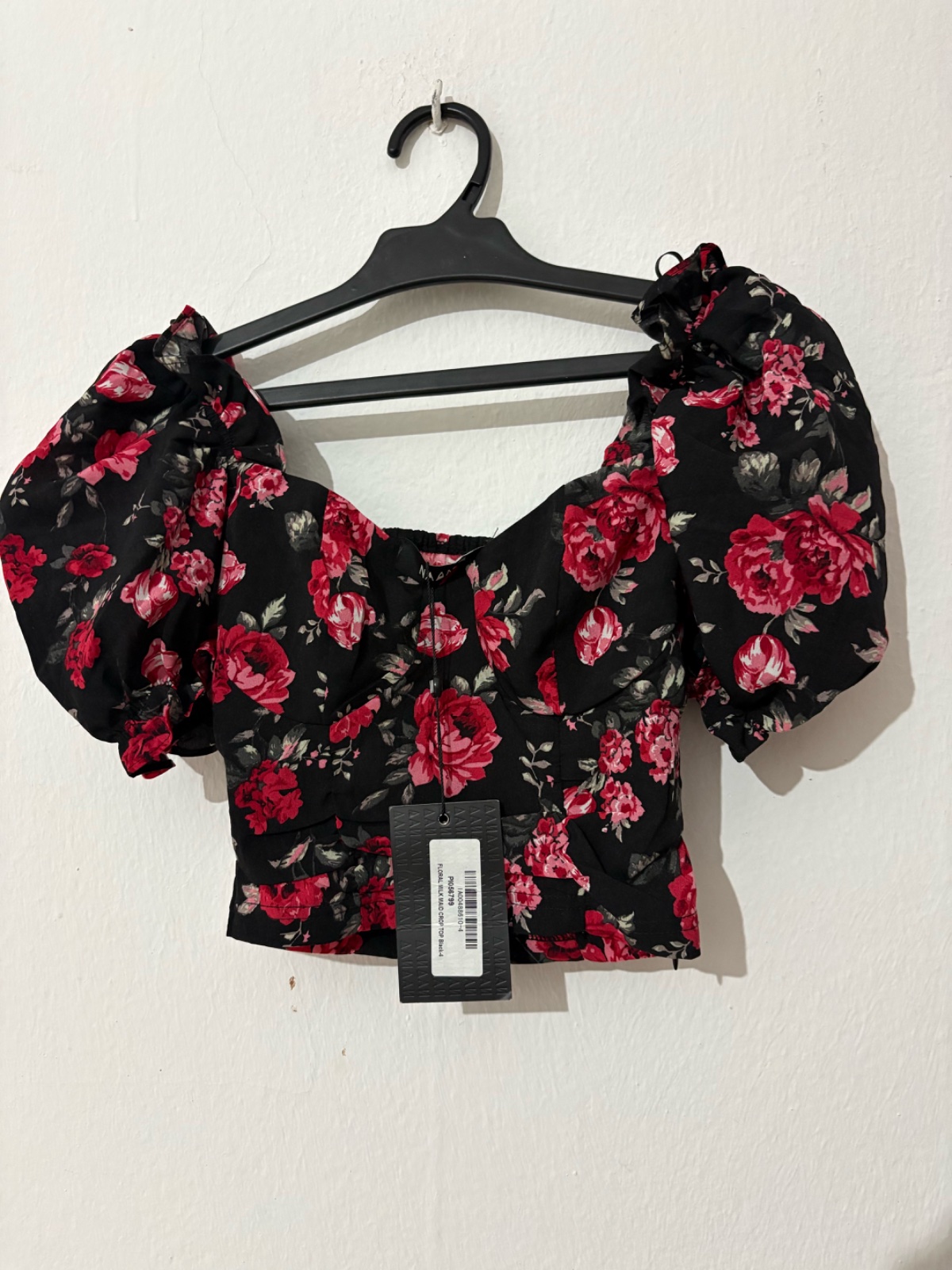 🌹 Crop Top Floral Milkmaid NaaNaa NEUF avec étiquettes  🌹
