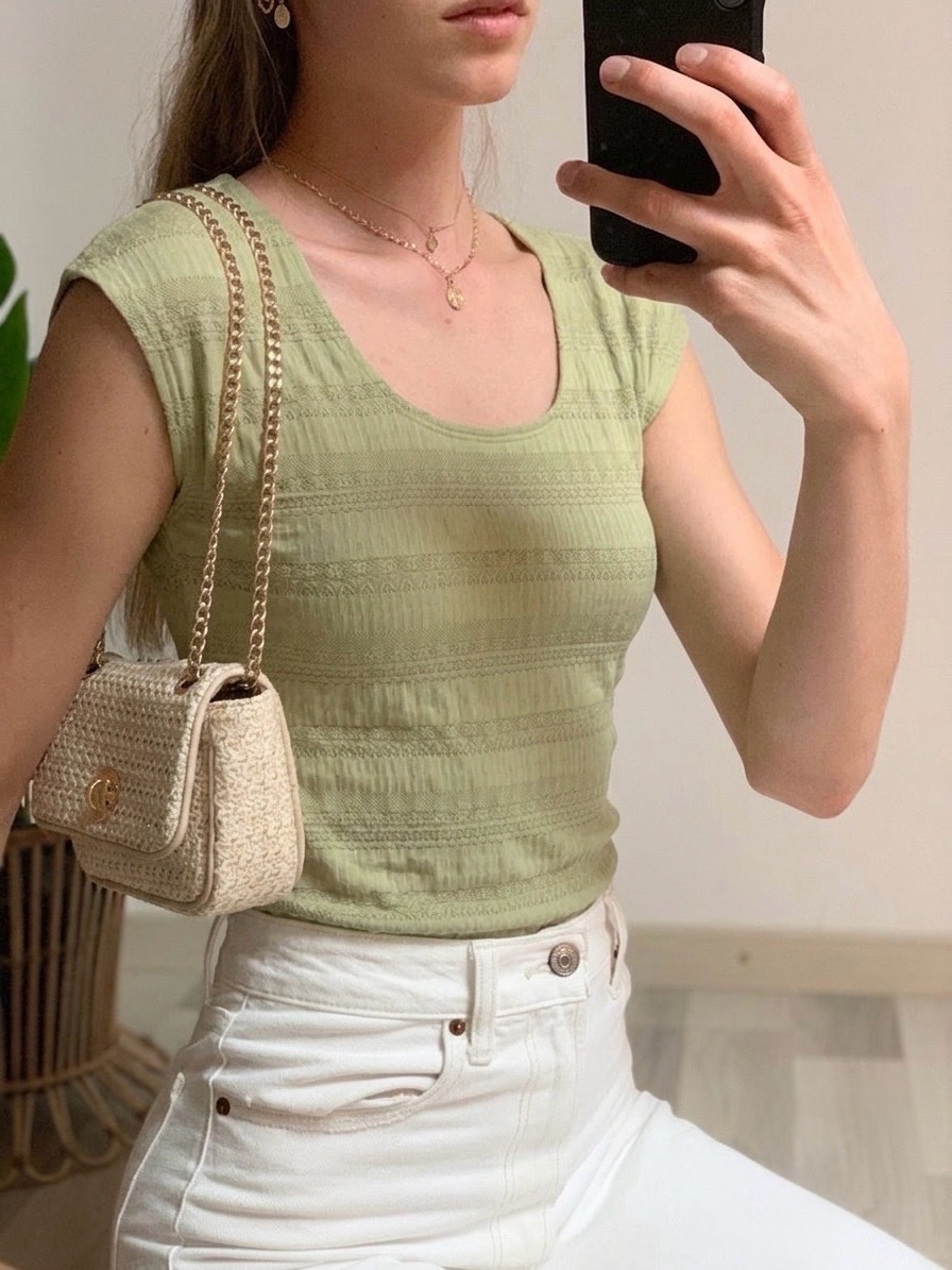 Top vert pistache tendance 