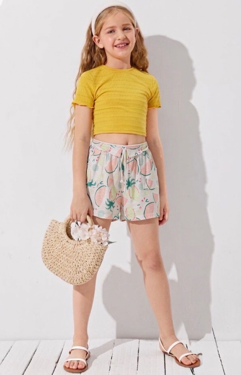 Short d'été  pour filles  entre 7 et 8 ans de la marque TEX 
