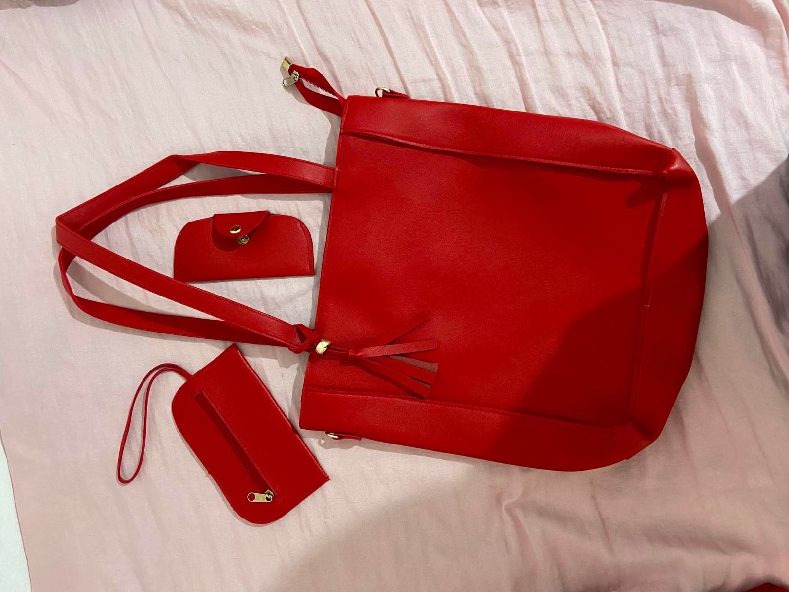 Grand sac à main cabas rouge vif + 2 pochette assorties (Set 3 en 1)