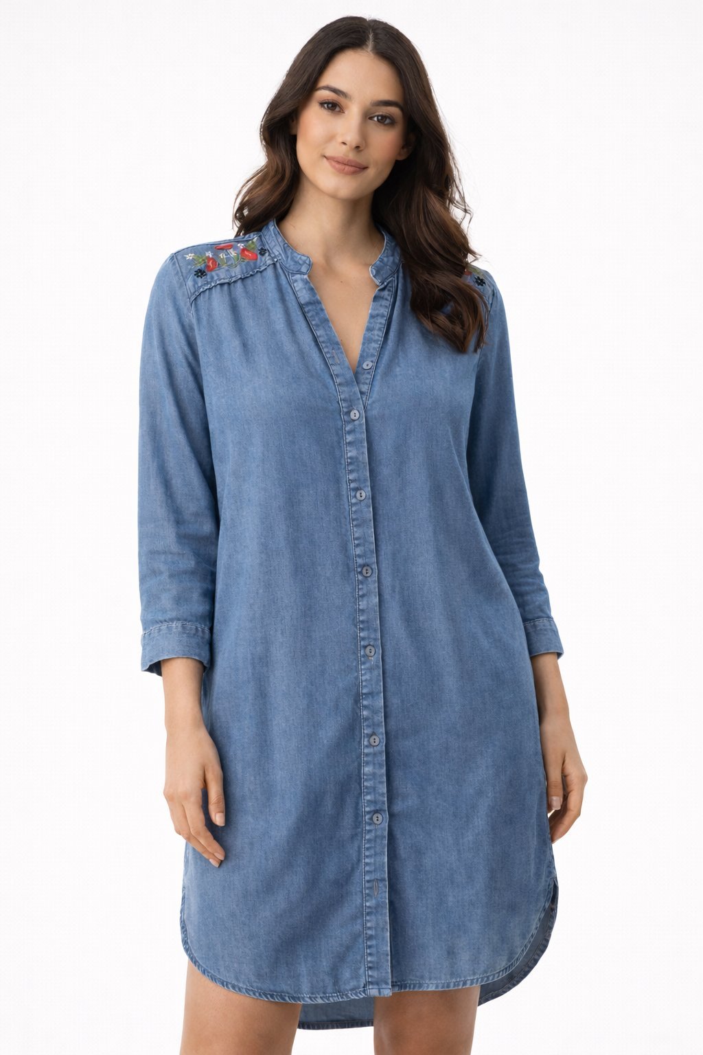 Robe chemise en denim brodée