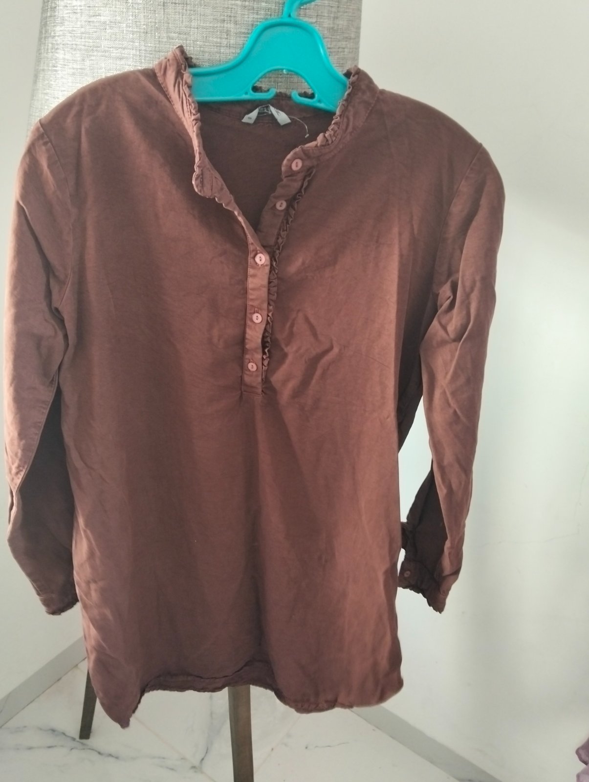 Chemise