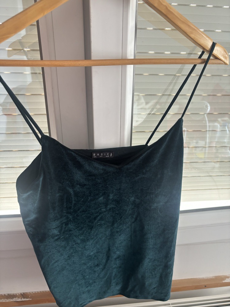 Top STRADIVARIUS velours vert