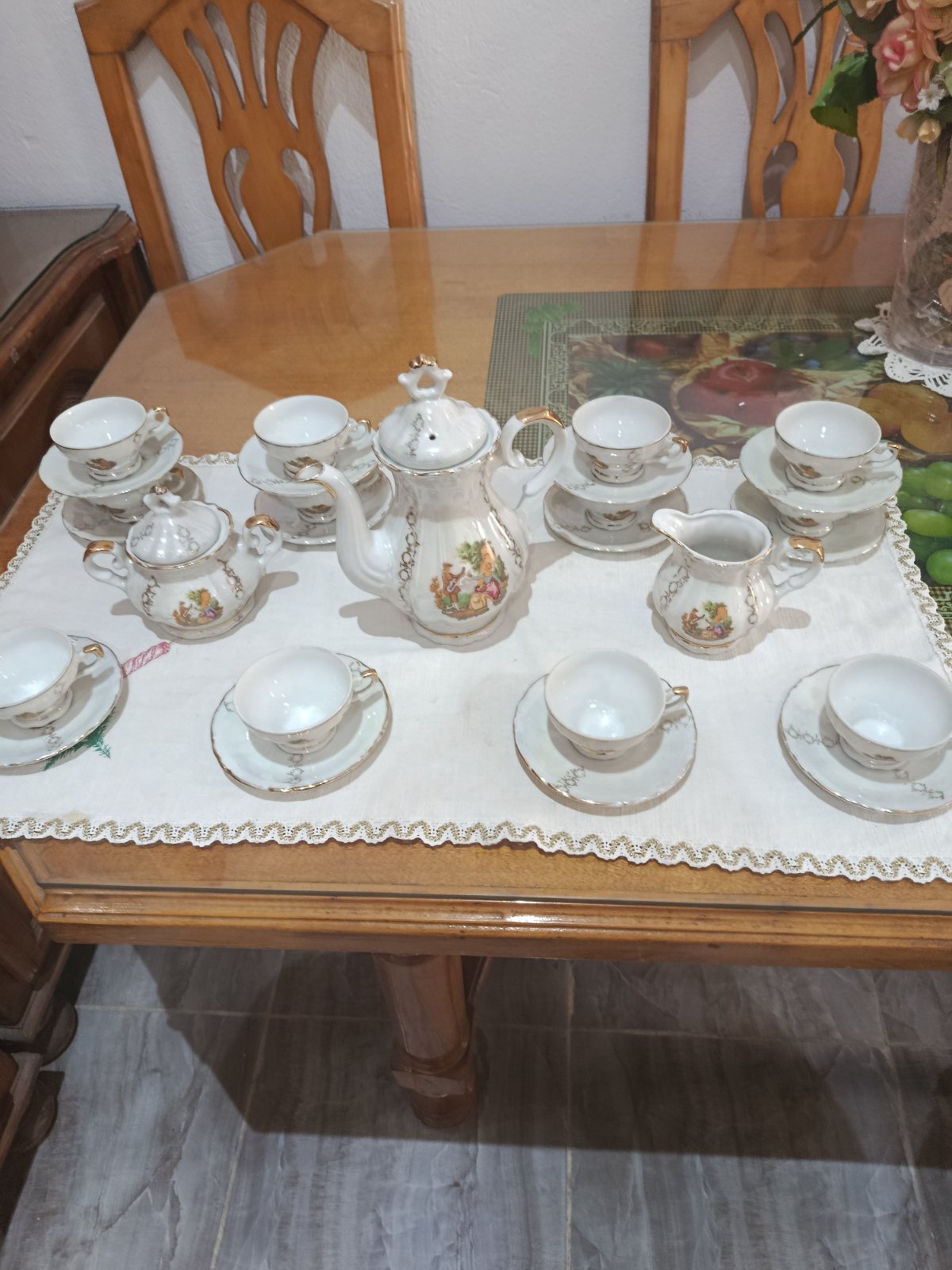 Manifique service à café vintage en porcelaine italienne "véritable porcelaine"