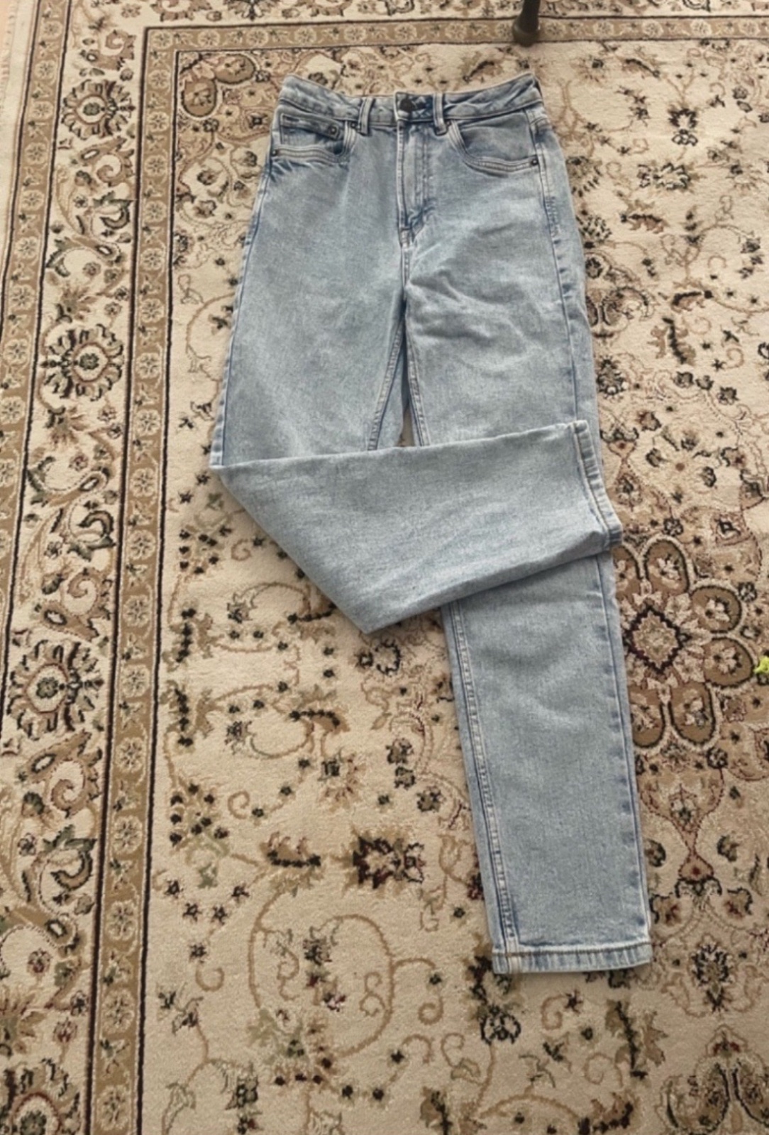 Jean de laa marque stradivarius taille 36 neuffff