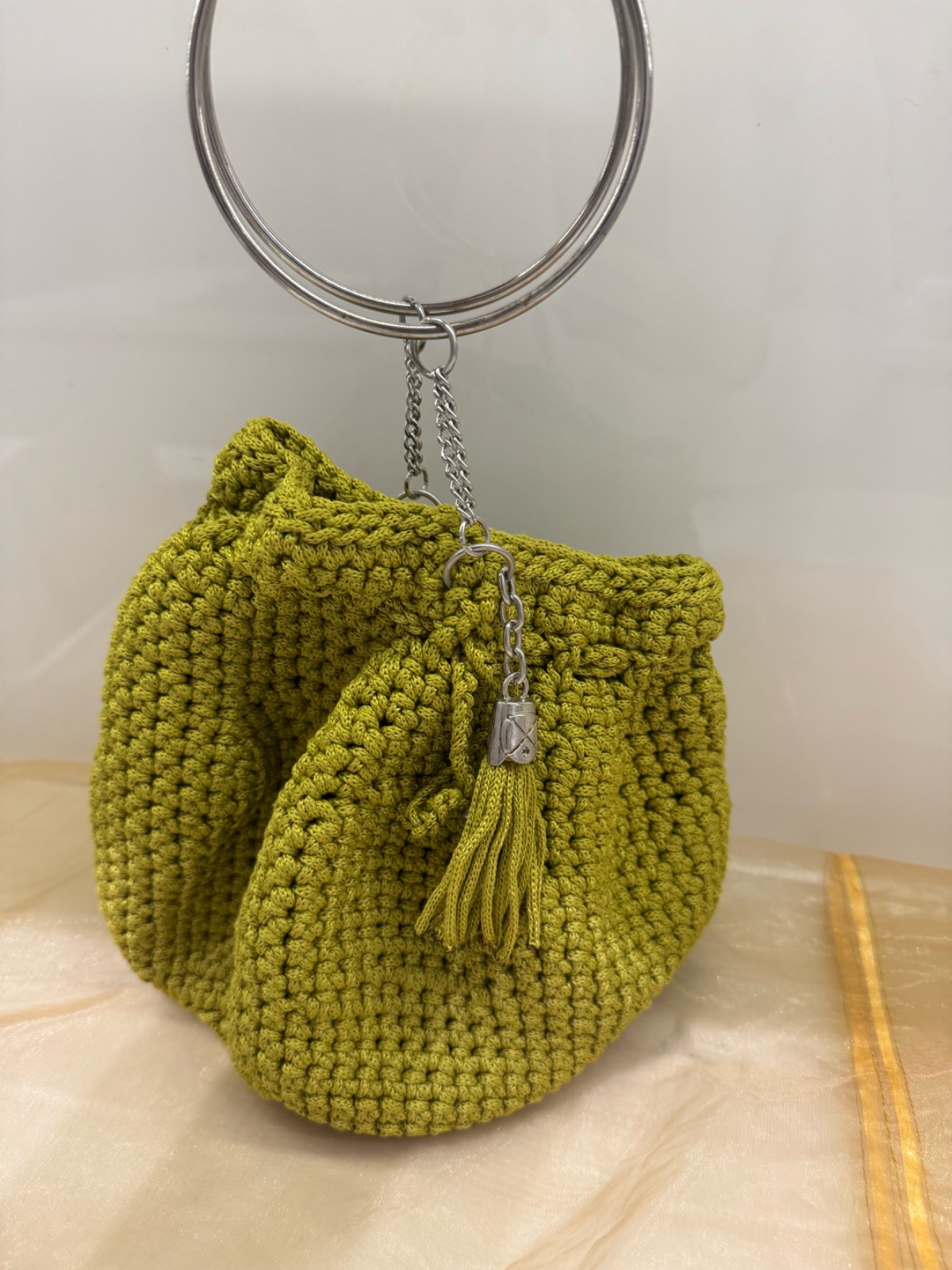 Sac en crochet vert kaki clair