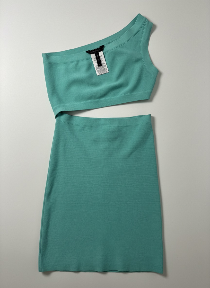 Robe BCBG moulante