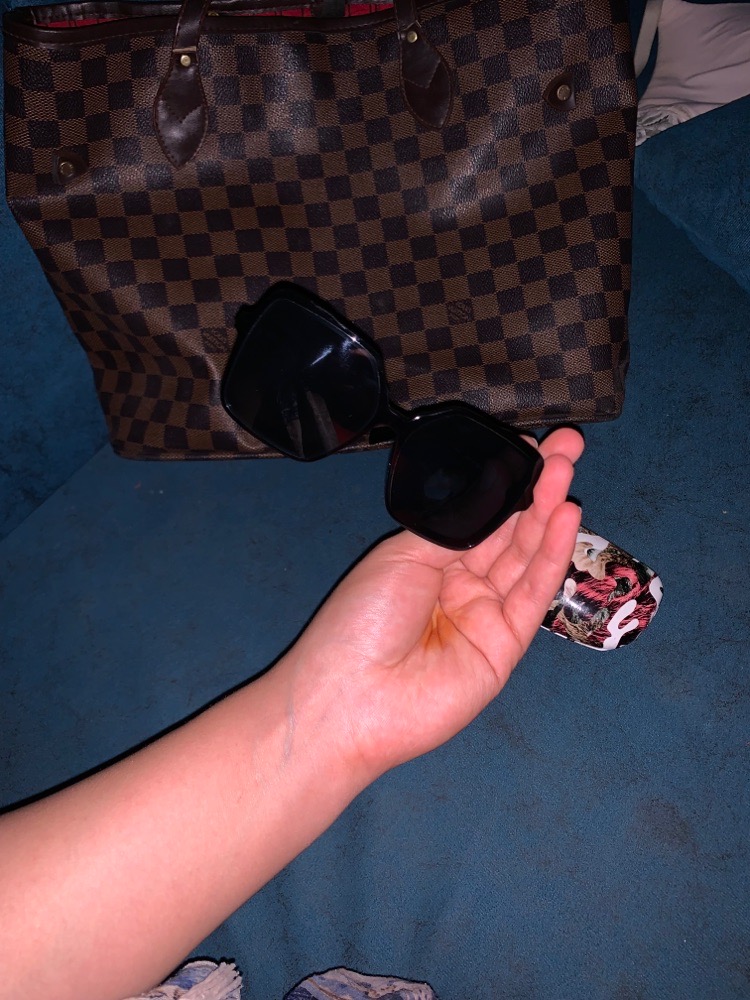 Lunette Anna Hickmann