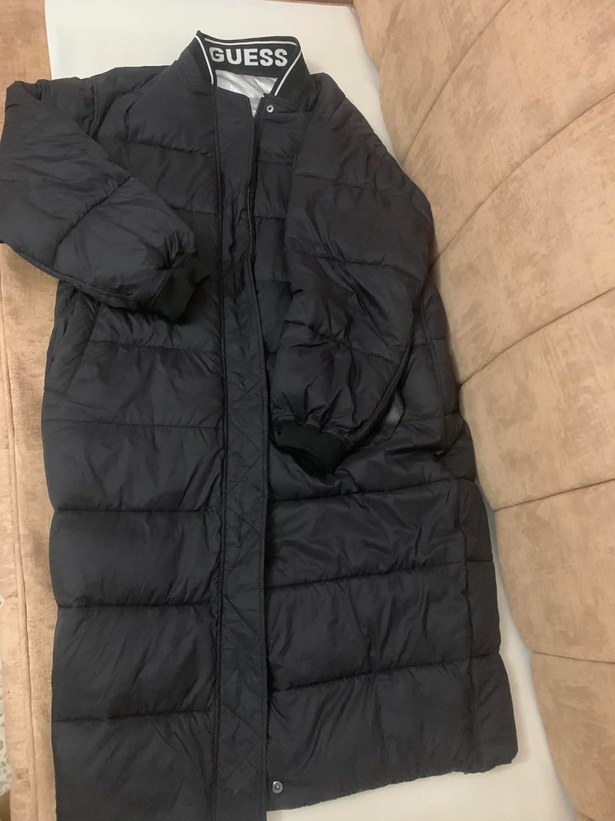 Doudoune Guess