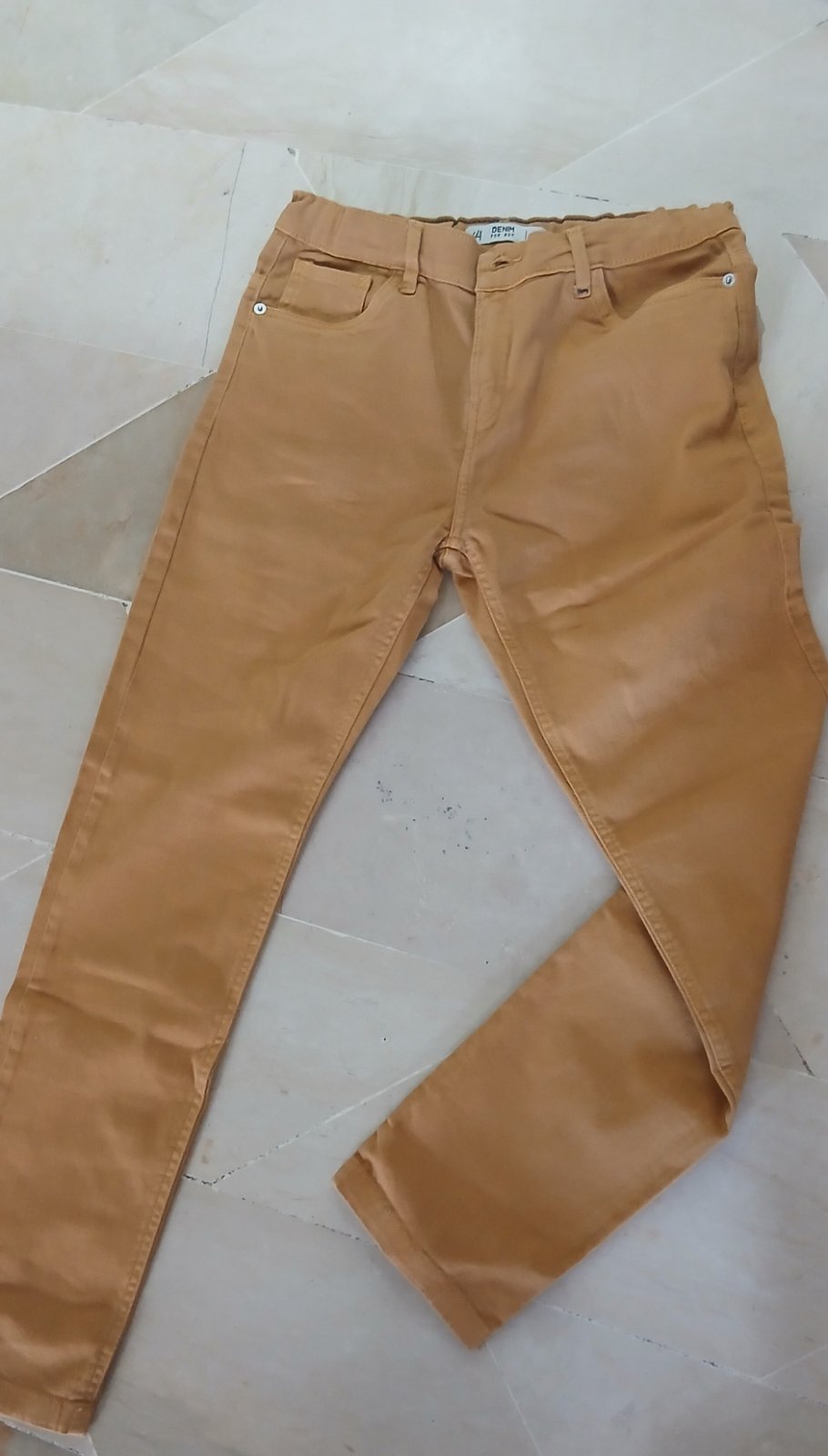 Pantalon HA taille  14ans