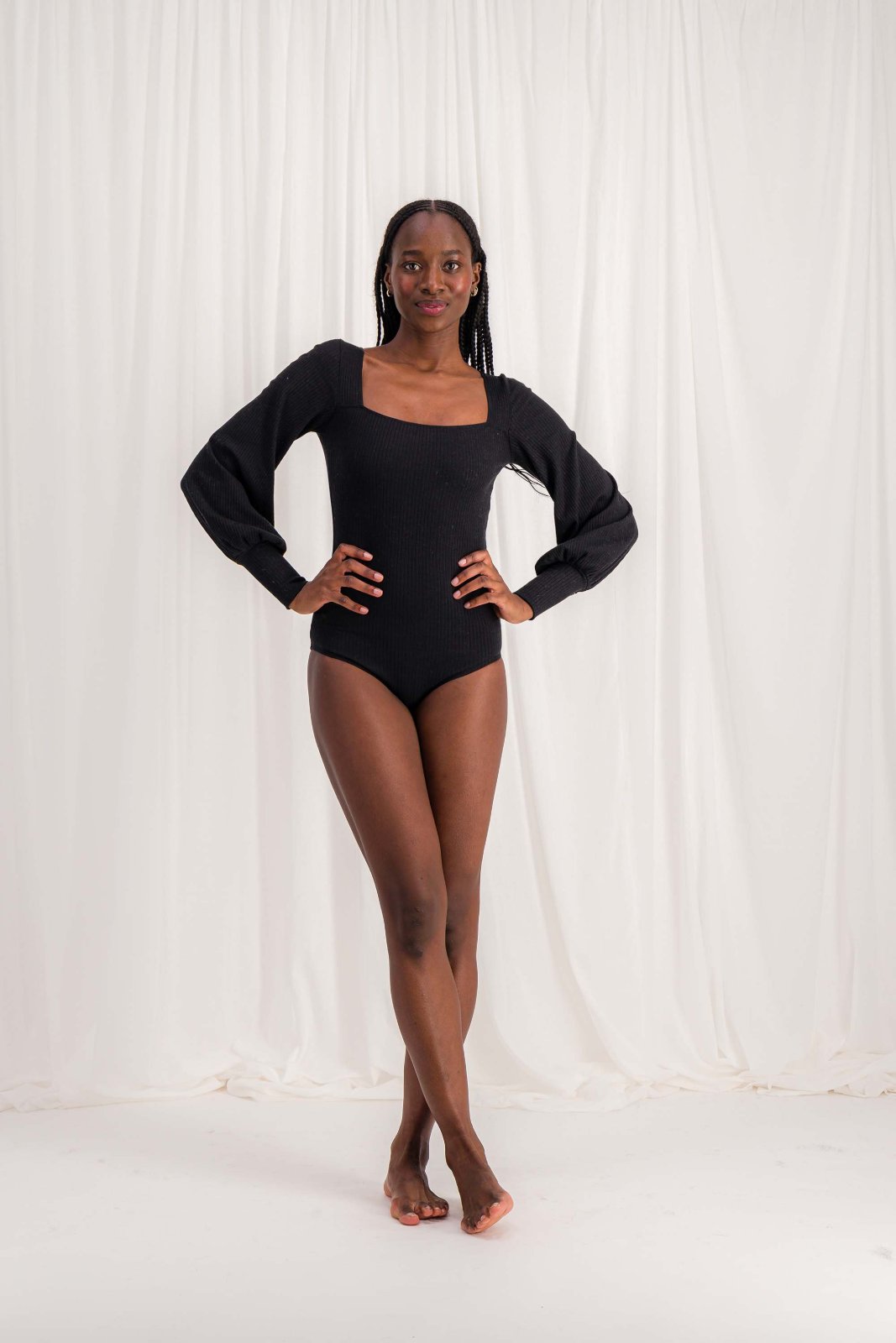 Pull basique noir taille 44