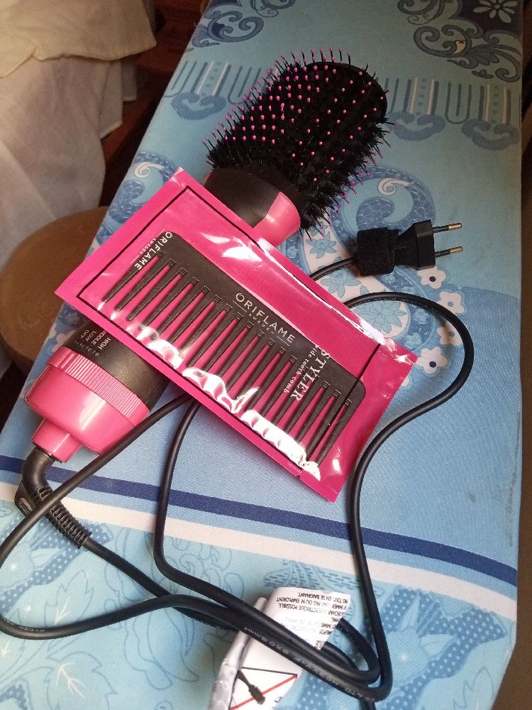 ONE STEP Hair Styler + un cadaux 🎉💌