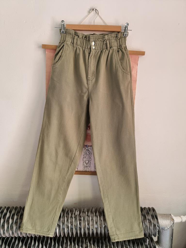 Pantalon vert de la marque H&M