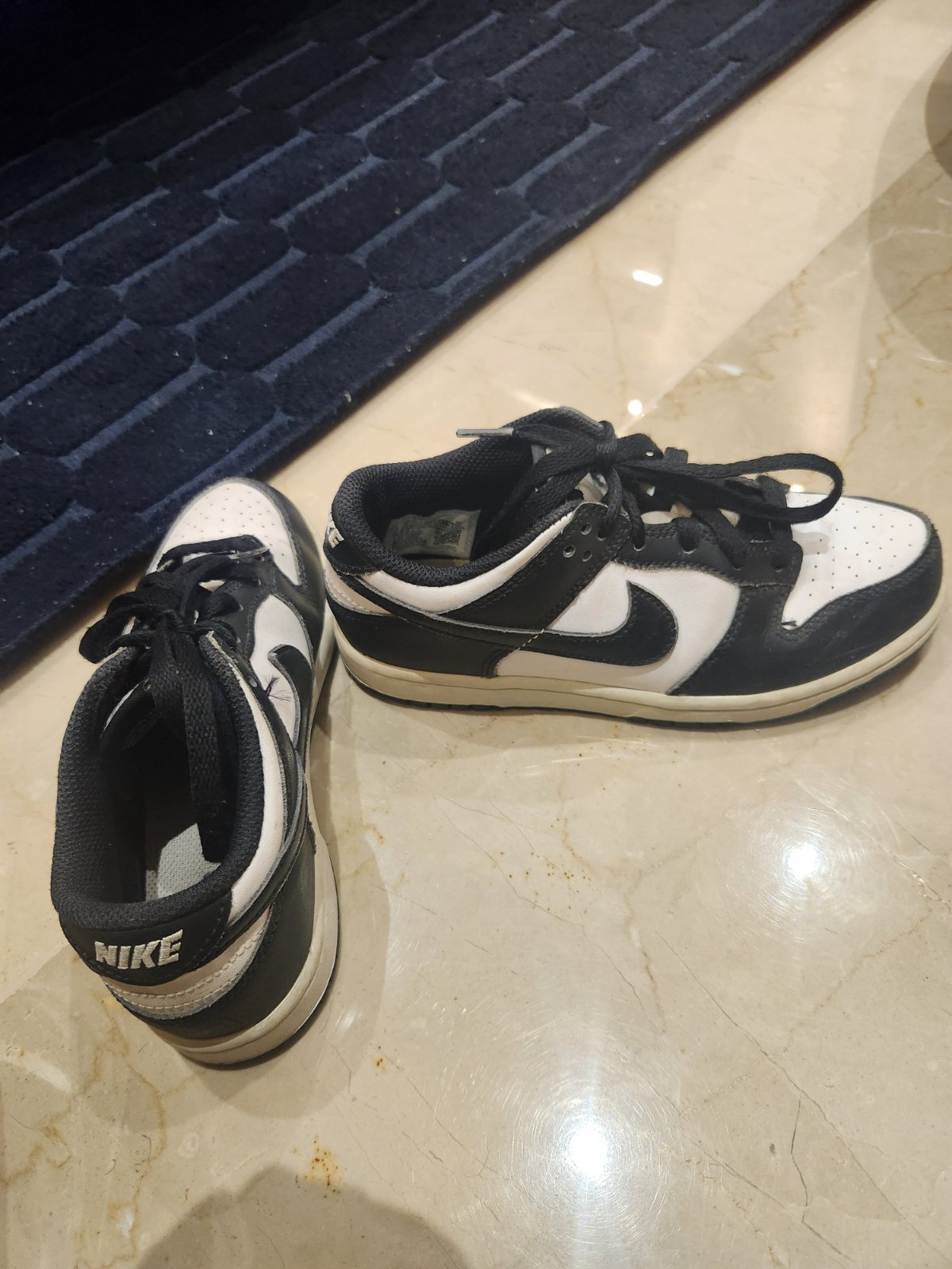 Baskets Nike p33.5