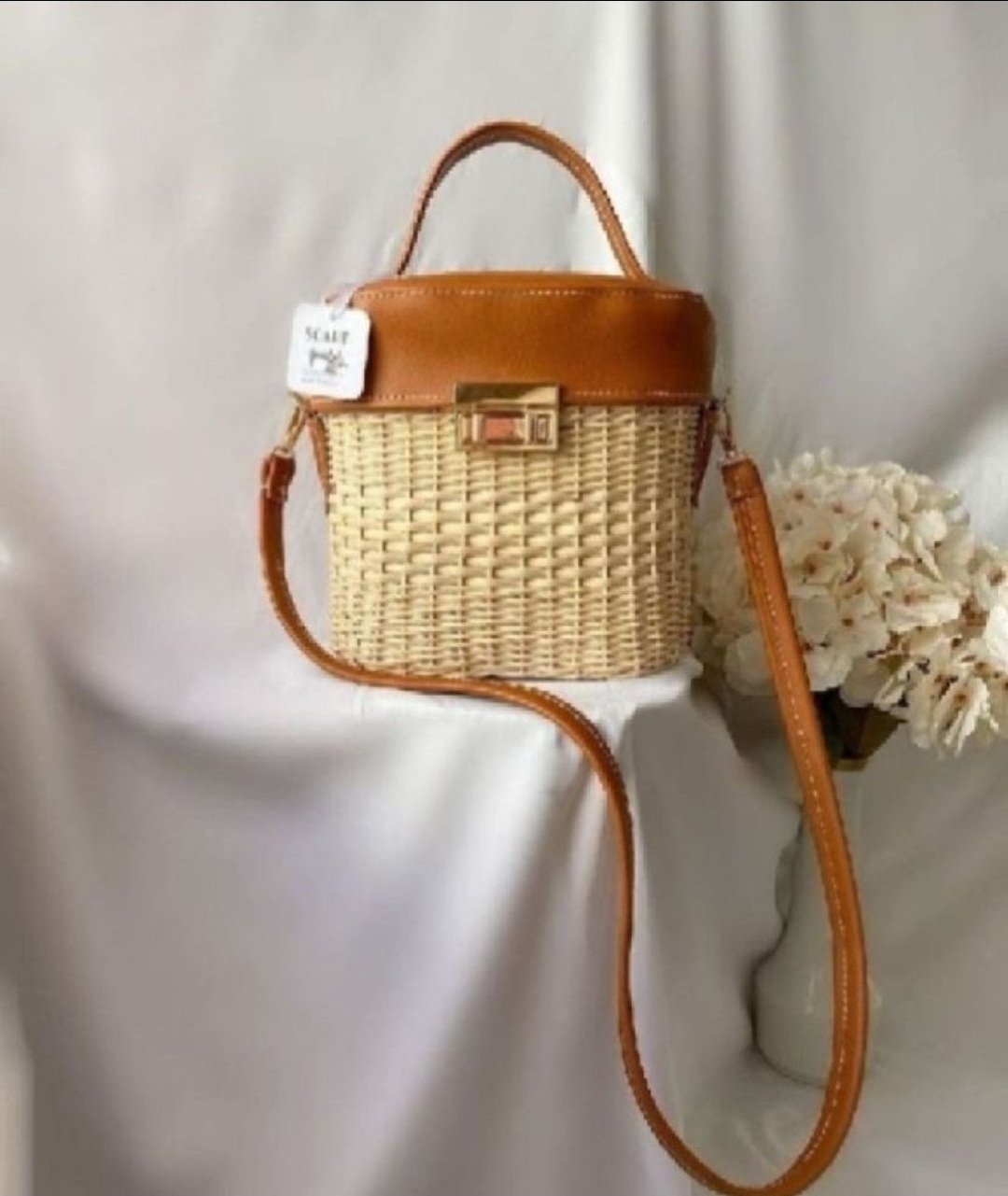 Sac en rotin Naturel SoArt tout neuf    