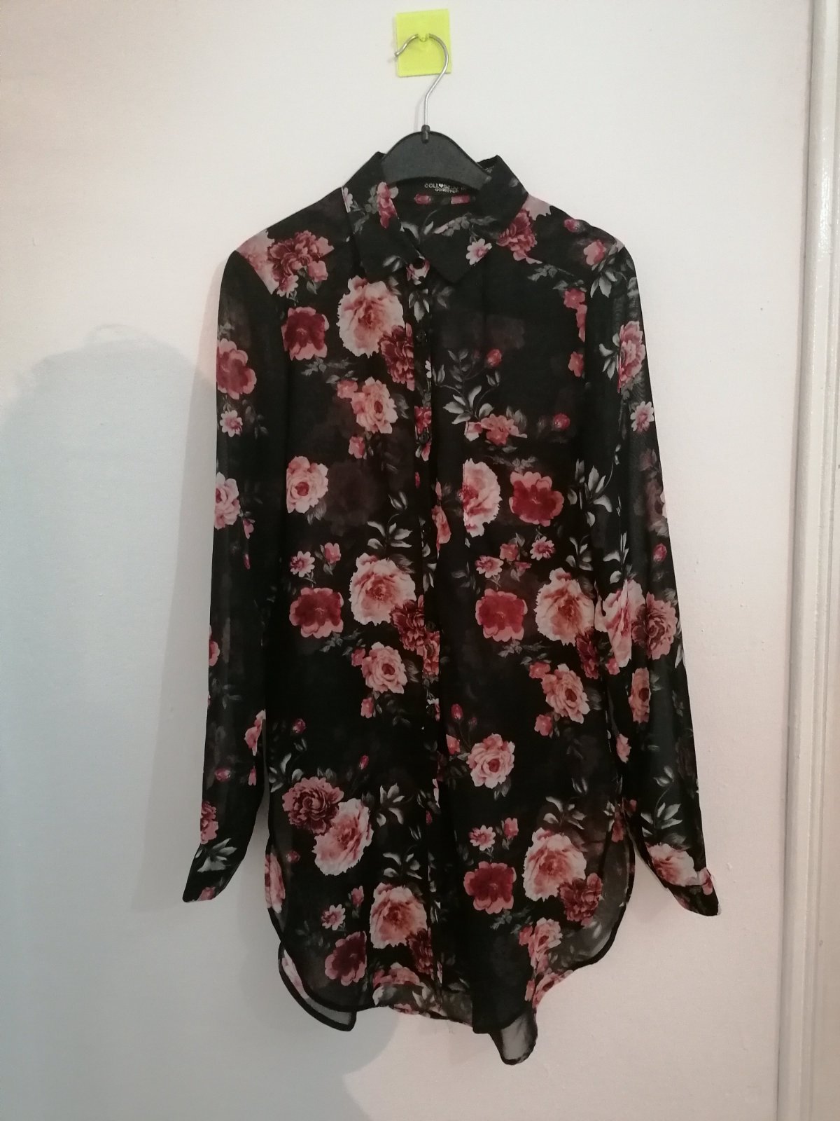 Chemise florale tt neuf 