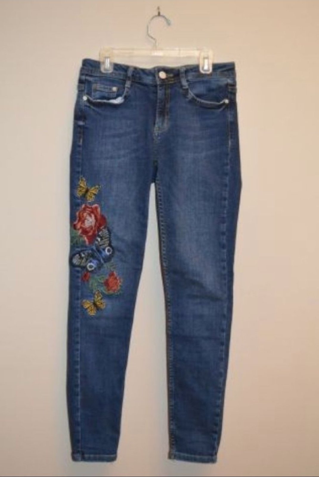 Zara Brodé taille haute 