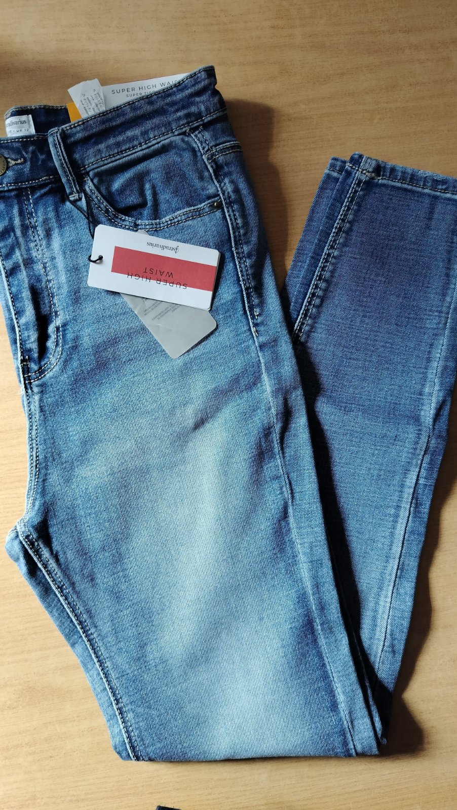 Stradivarius super taille haute neuf avec etiquette  