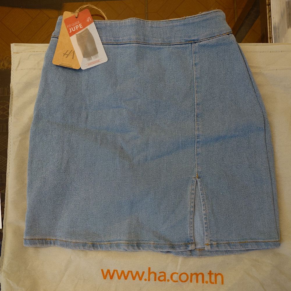 Jupe jean tt neuve