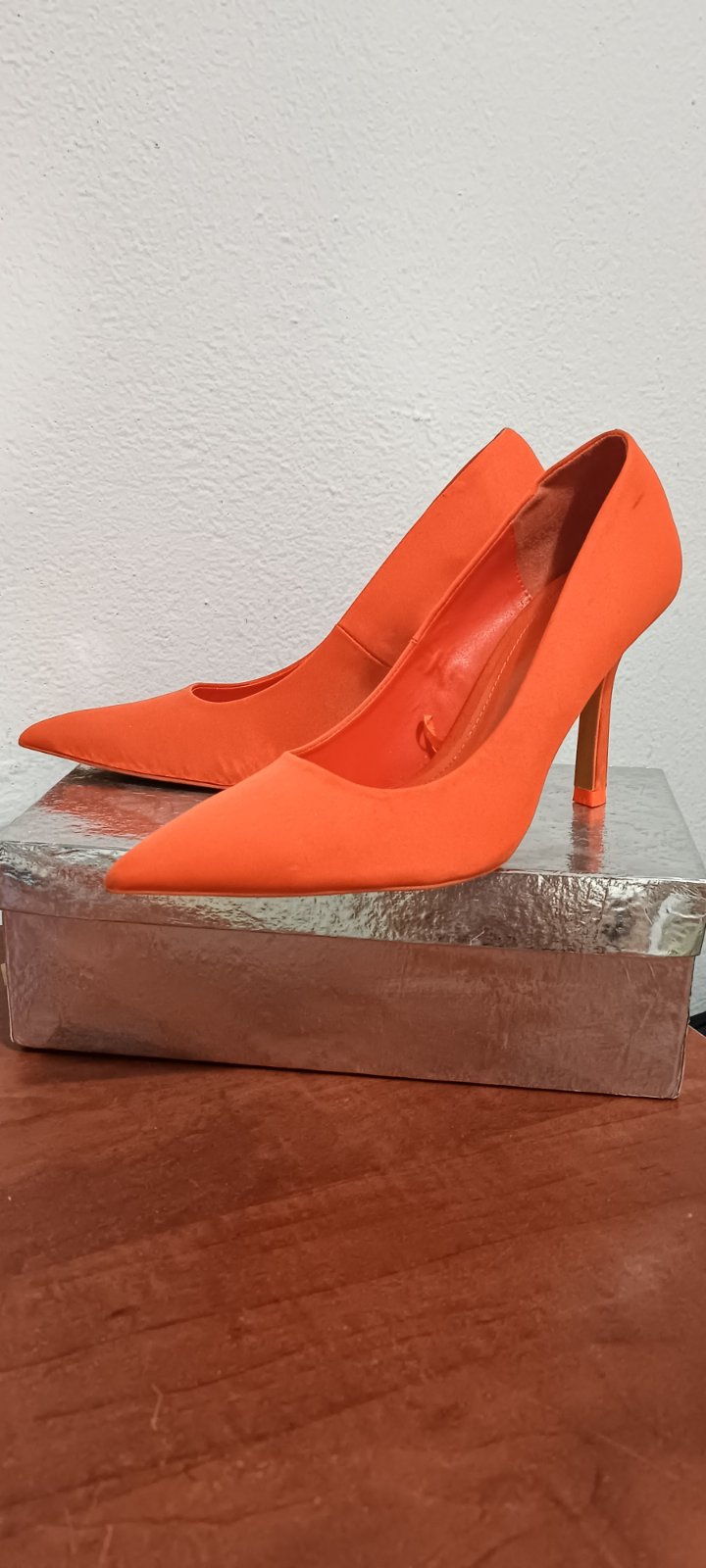 Talons zara oranges 