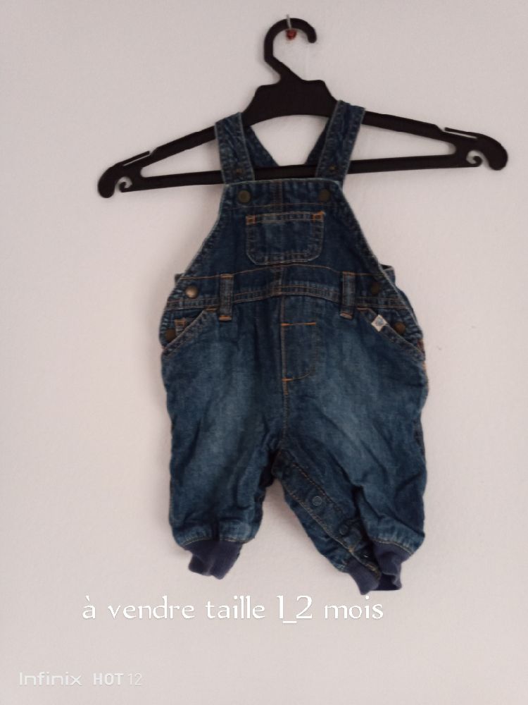 Taille 12 mois 