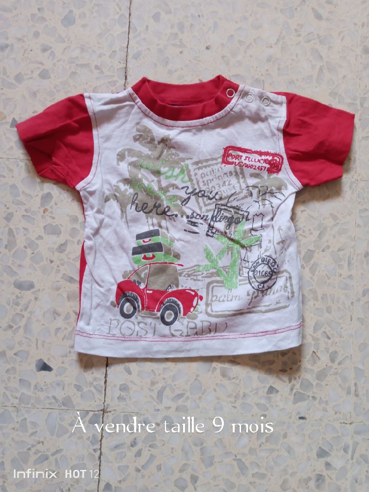À vendre taille 9 mois