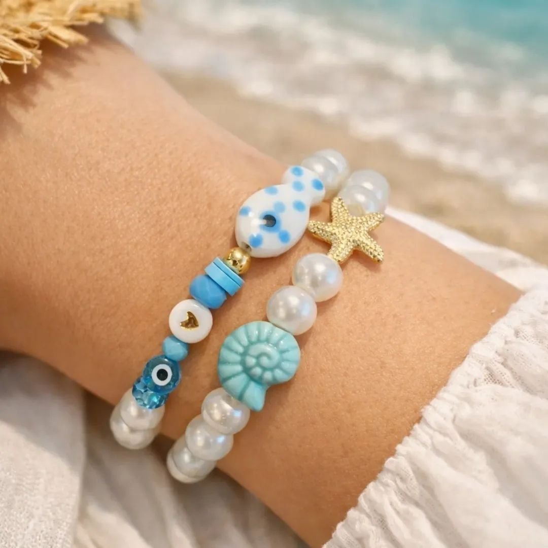 Lot 2bracelets