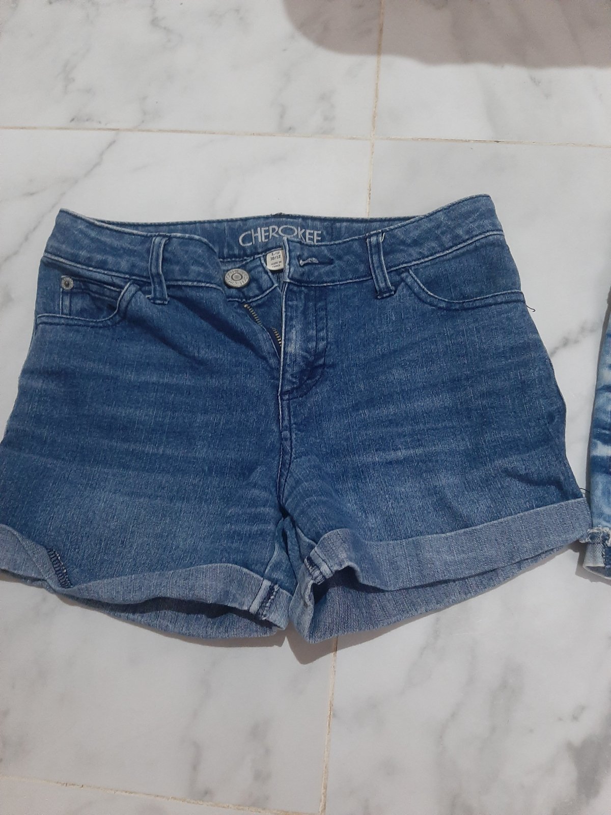 4 shorts