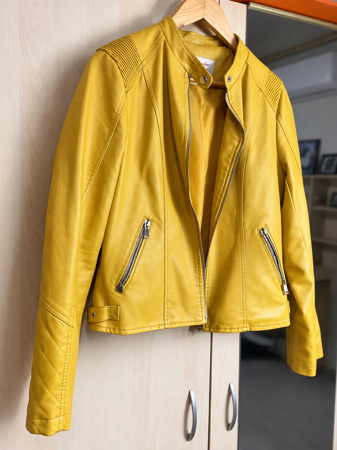 Veste perfecto femme jaune moutarde en simili cuir