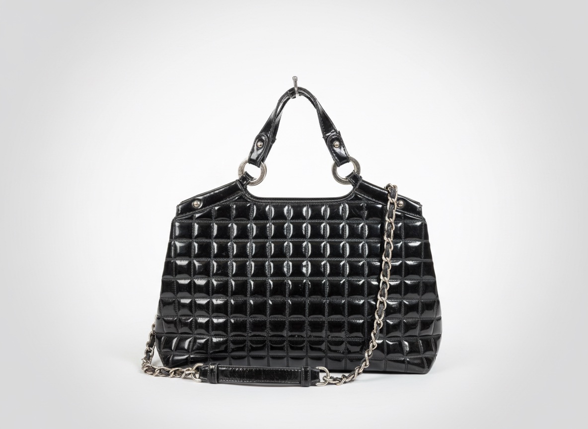🖤✨ Sac à main noir verni chic ✨🖤