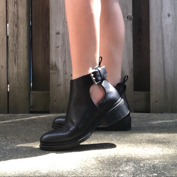 BOOTS ZARA NEUF