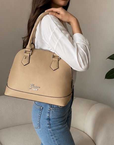 SAC TRES CHIC GUESS NEUF
