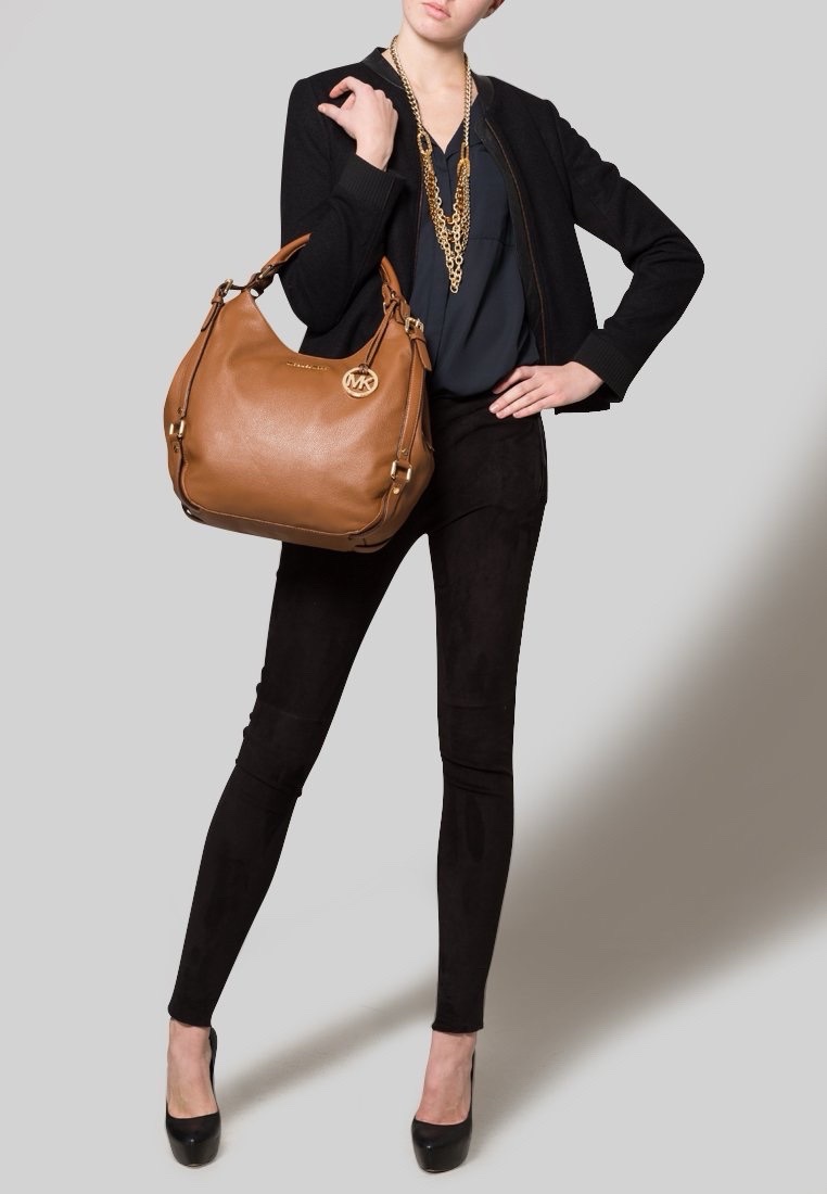 SAC CUIR VERITABLE MICKEAL KORS AUTJENTIQUE