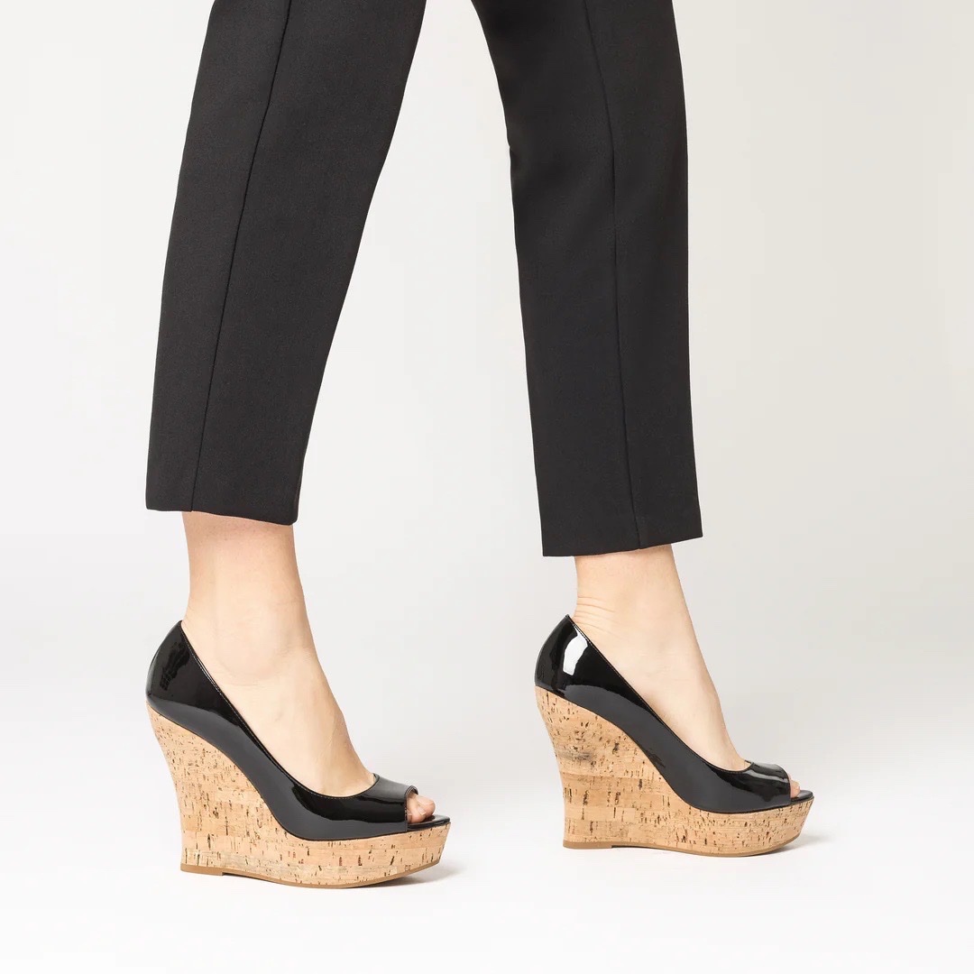 ESCAPIN COMPENSE MIU MIU