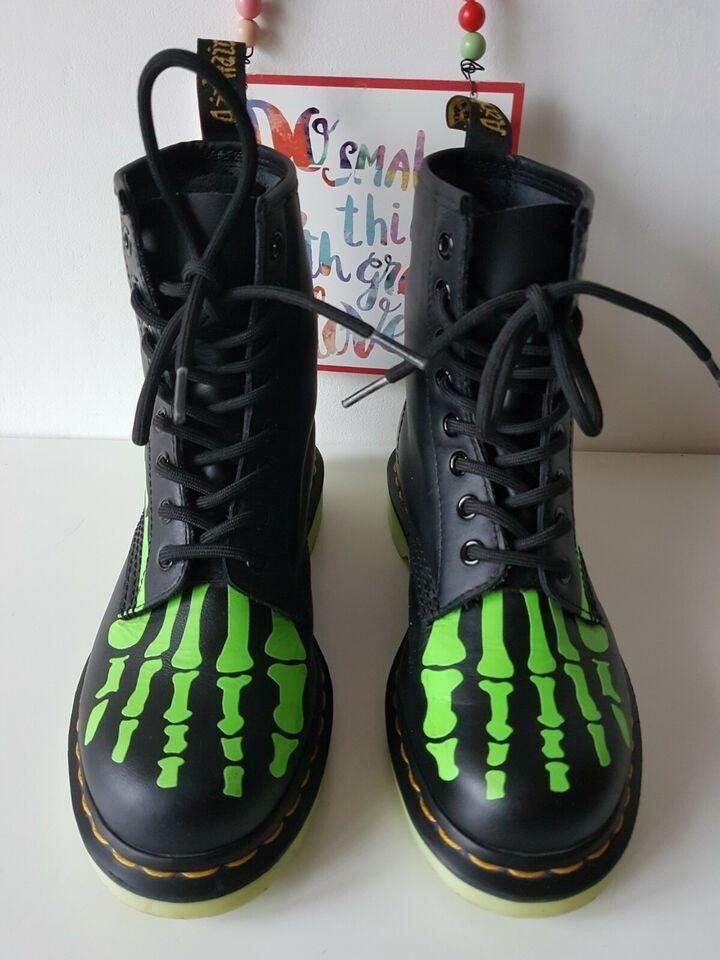 BOTTINES DR MARTINS NEUF