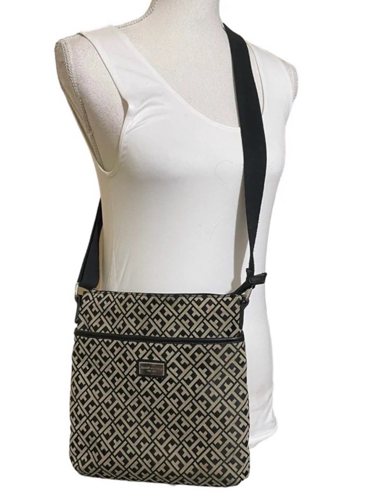 SAC A BANDOULIERE TOMMY HILFGER