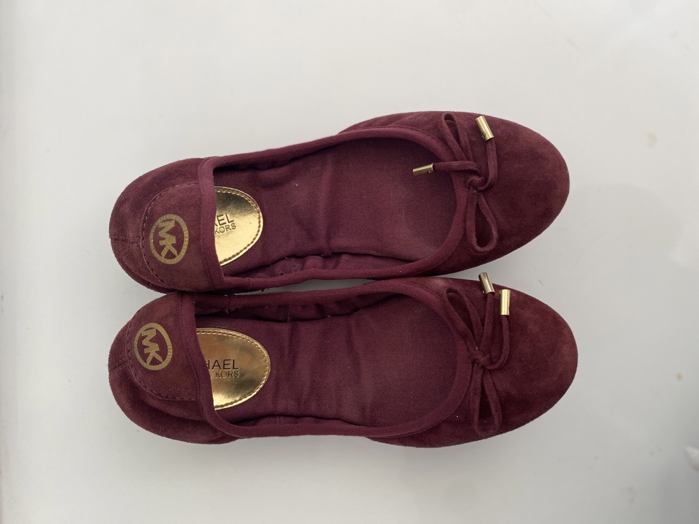BALLERINE DAIM MICKEAL KORS AUTHENTIQUE NEUF