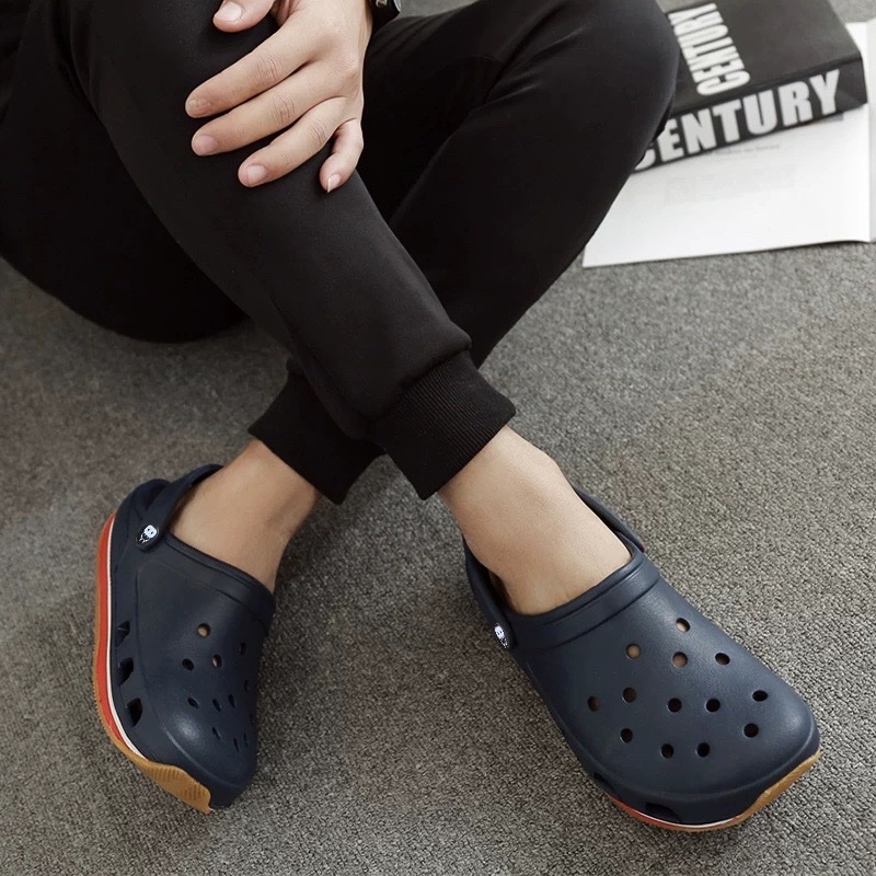 SABOTS CROCS AUTHENTIQUE NEUF