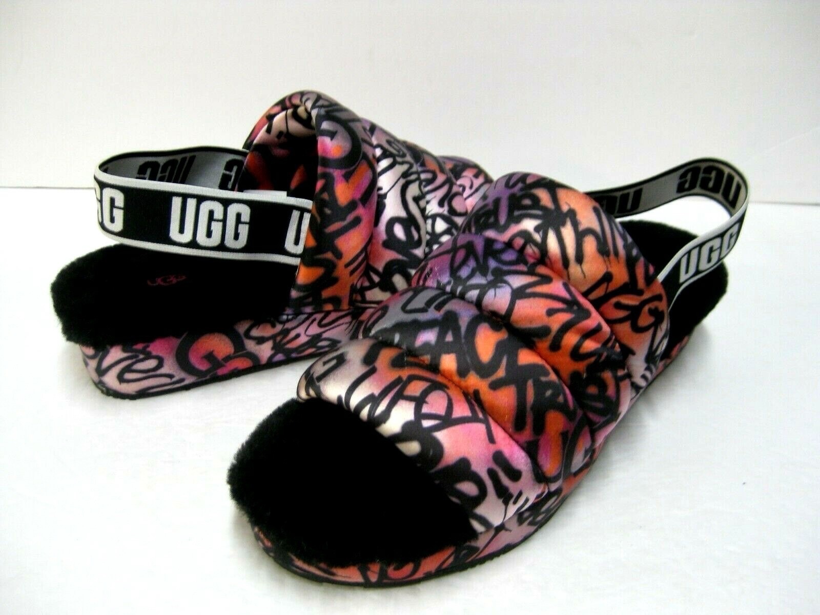 SANDALE UGG AUTHENTIQUE