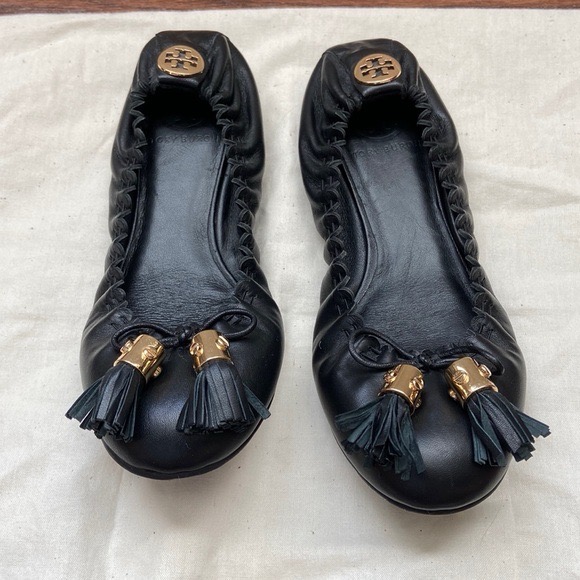 BALLERINE CUIR VERITABLE TIRY BURCH AUTHENTIQUE