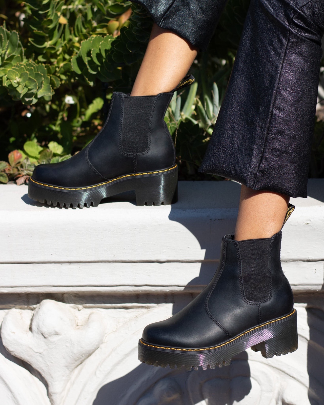 BOTTINE CUIR VERITABLE DR MARTINS
