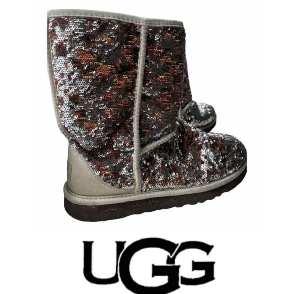 BOTTES UGG AUTHENTIQUE 