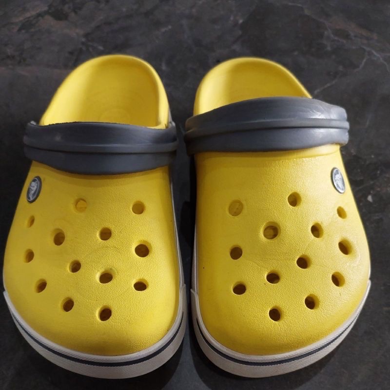 CROCS AUTHENTIQUE POUR ENFANT 5 ANS